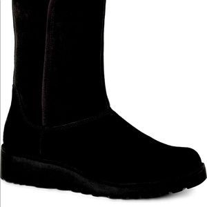 UGG classic Amie boot in black